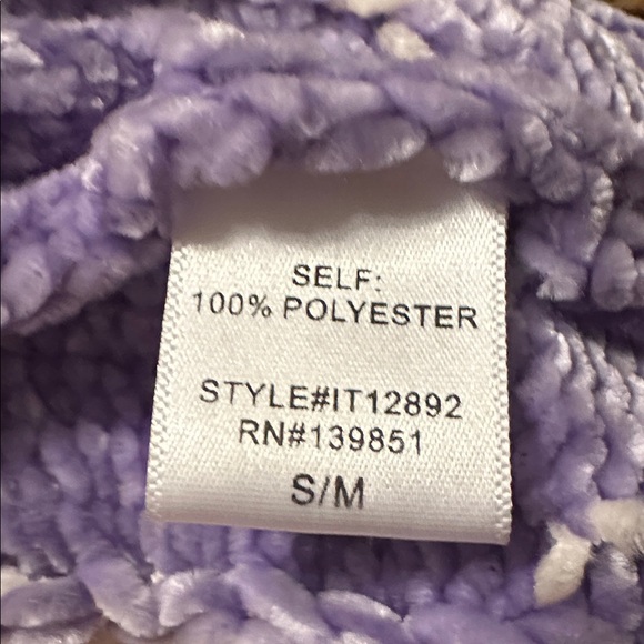 Oddy Star Distressed Soft Chenille Sweater 3/4 sleeves box fit S/M - Picture 5 of 7